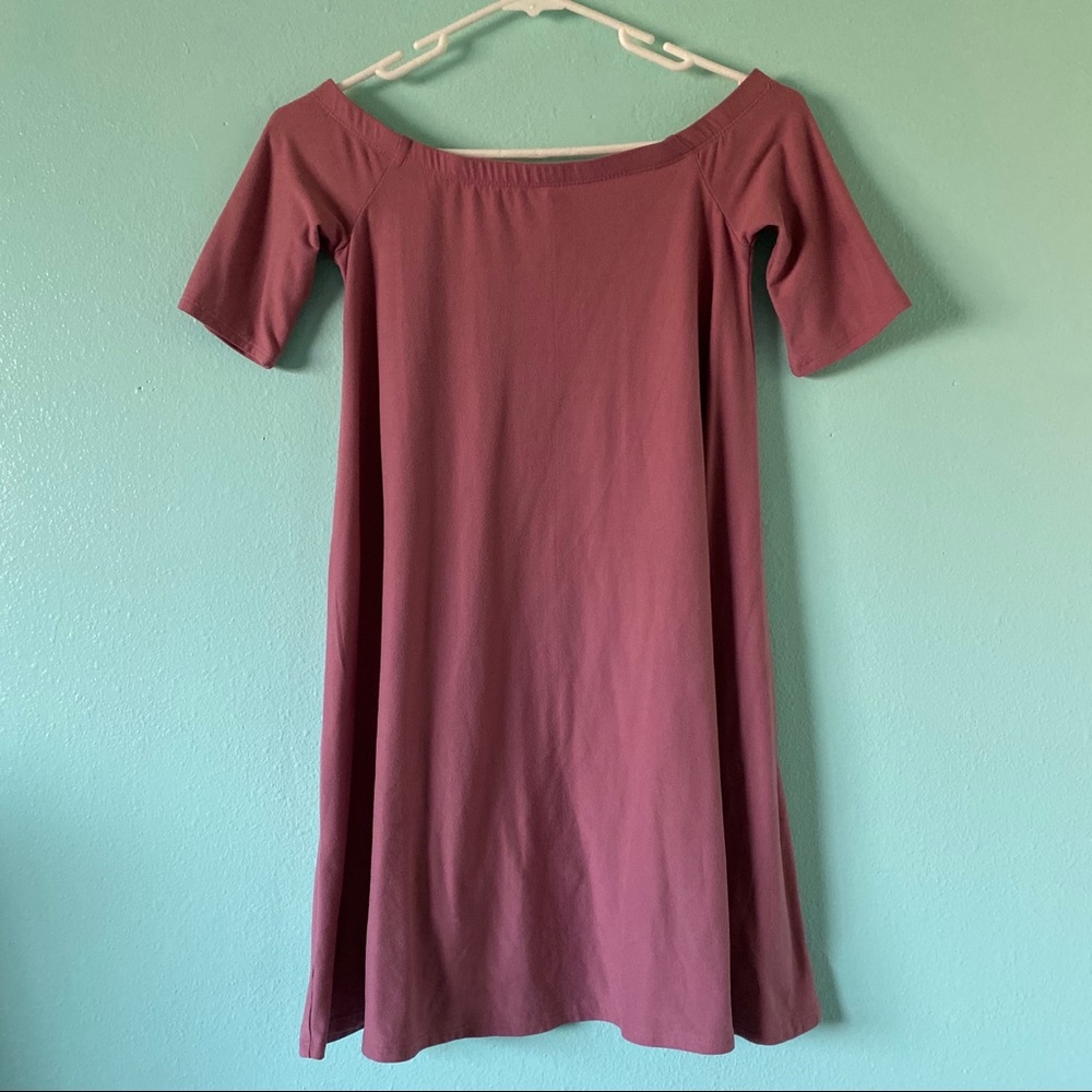 Off the shoulder cotton dress